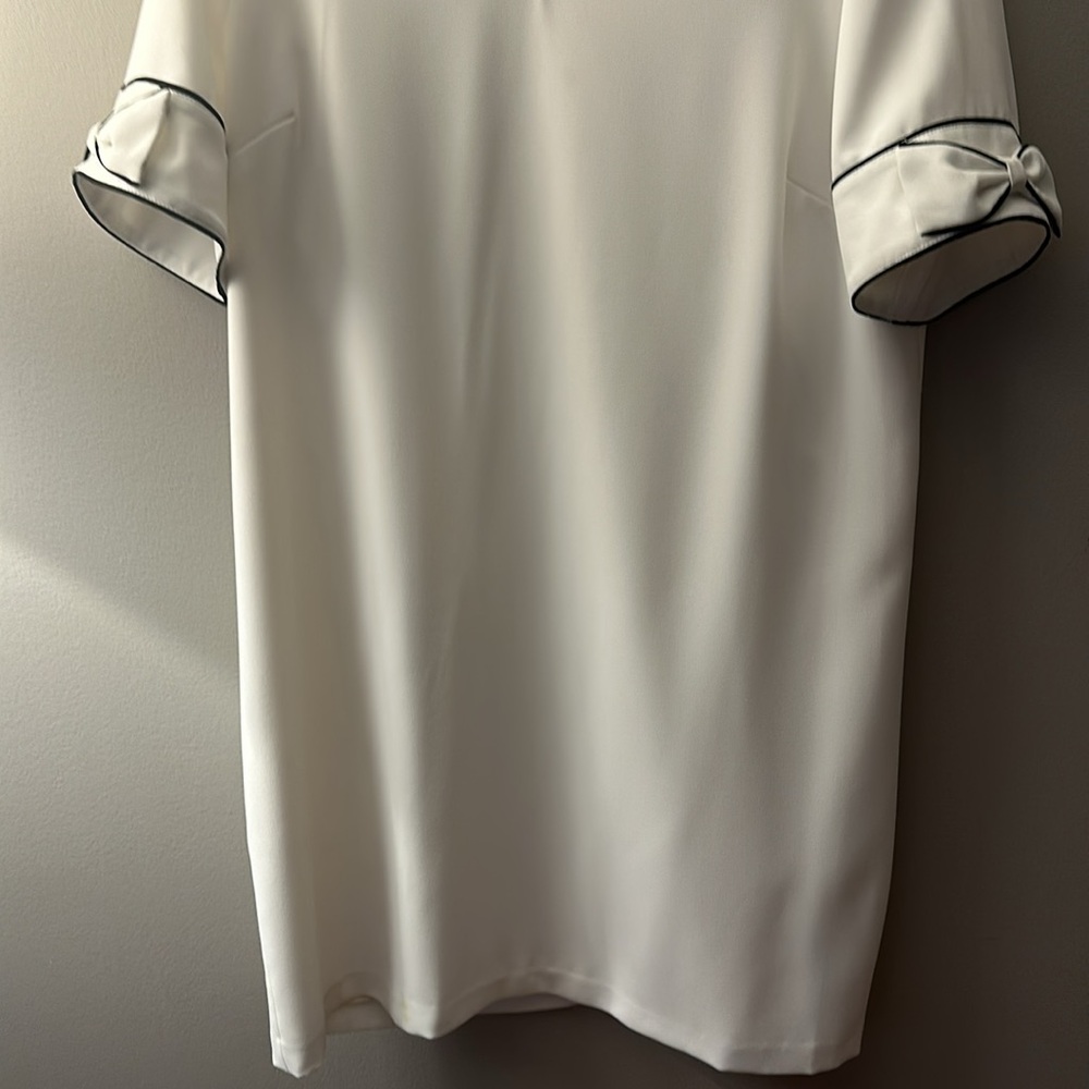 CeCe Bow Trim Shift Dress, Soft Ecru, Size Large - Picture 4 of 9